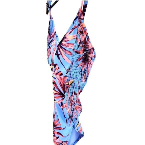 Jessica Simpson S One-Piece Tropical Cross Back Smocked Swimwear V-neck Swimsuit - Picture 8 of 12